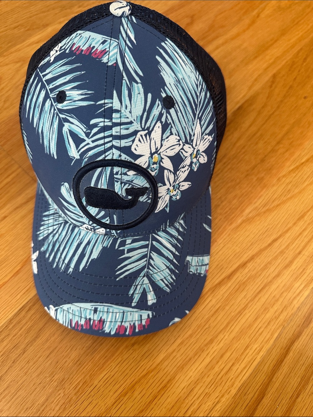 Mens Vineyard Vines Floral Palm Print Navy Trucker Hat